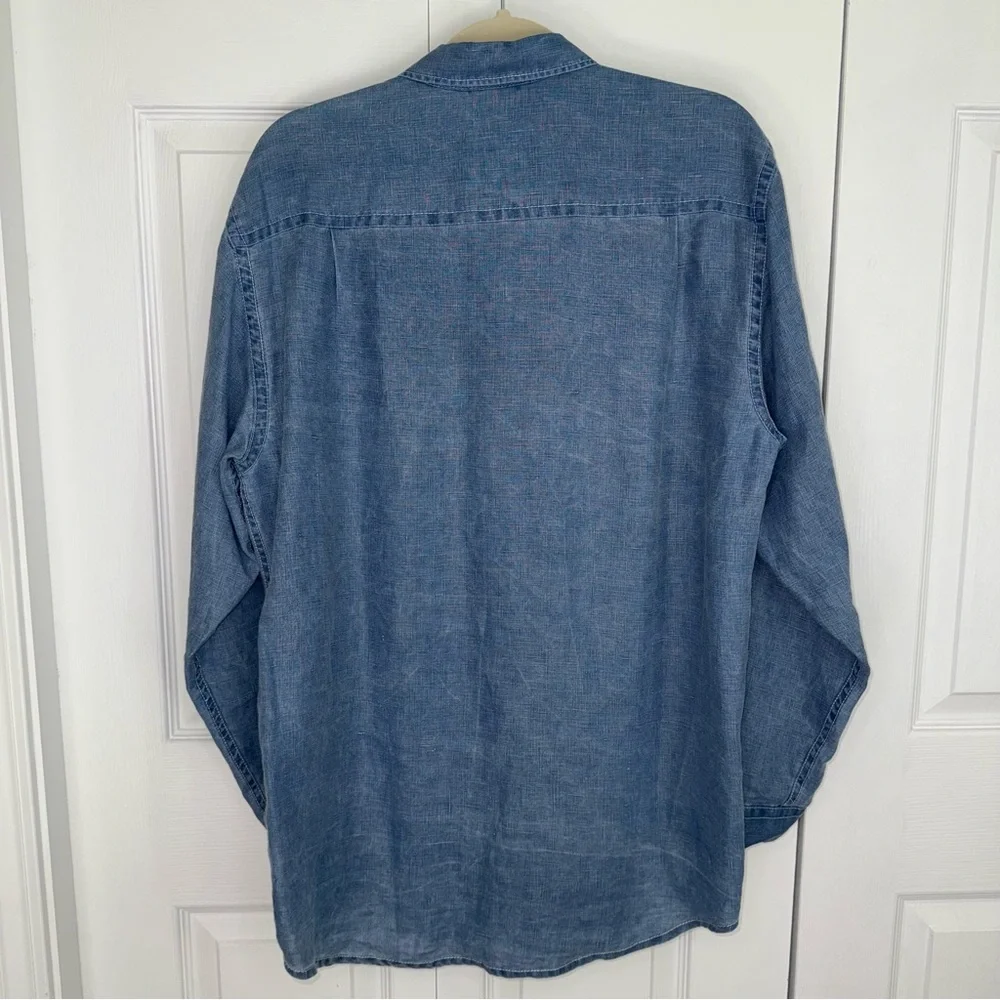 Tommy Bahama 100% linen‎ Casual Blue Button-Down Shirt